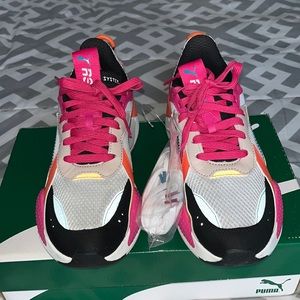 Women’s Sneakers